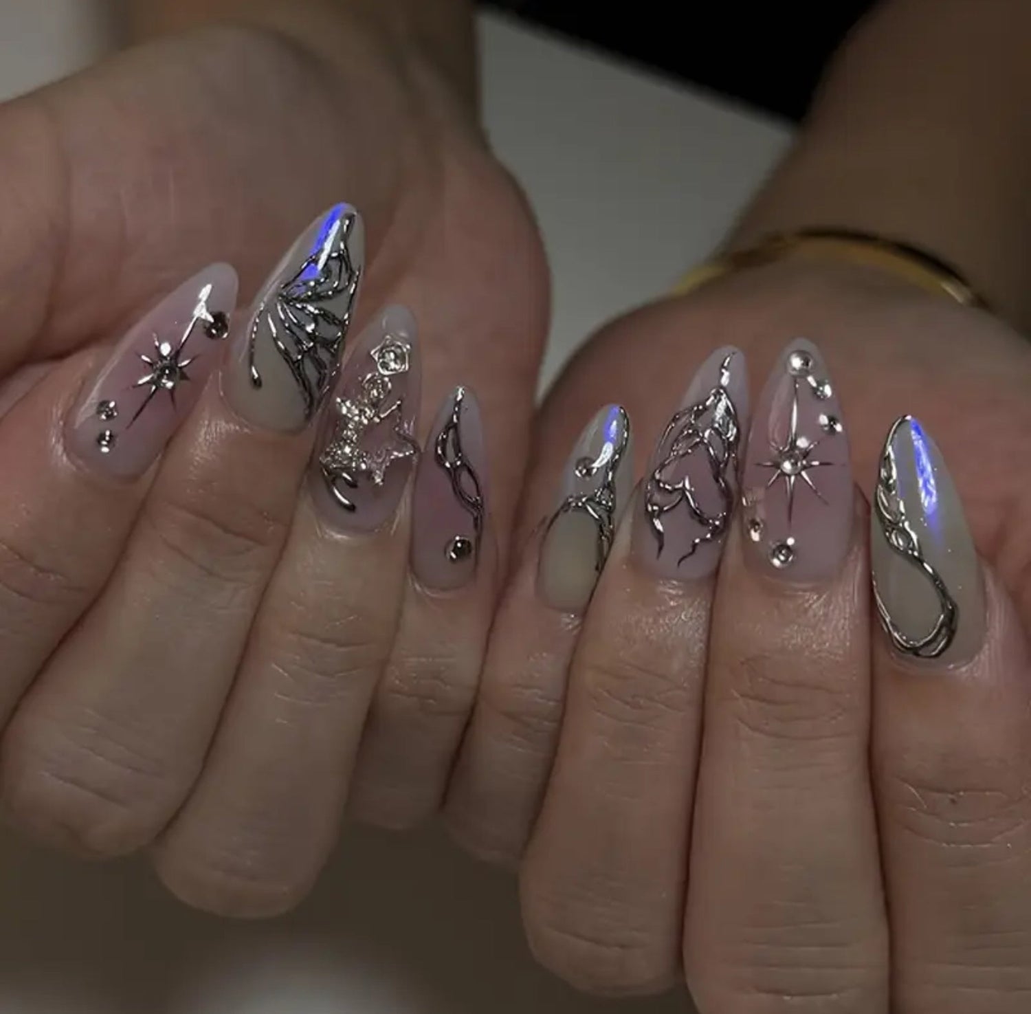 Press-on Nails